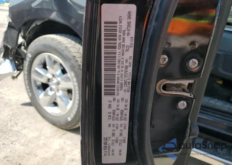 2015 Ram 1500 Slt z USA, uszkodzony, nr VIN 1C6RR7LT5FS787088